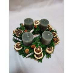 Kleinen Adventkranz Farbe mamorierte Kerzen