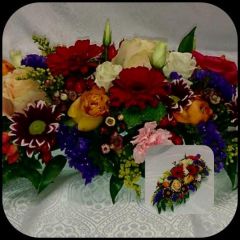 Buntes Blumen Tischgesteck