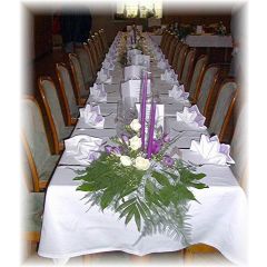 Tischgesteck lila