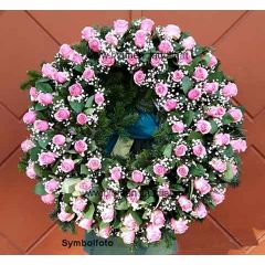 Rosenkranz rosa Rosen mit Schleierkraut